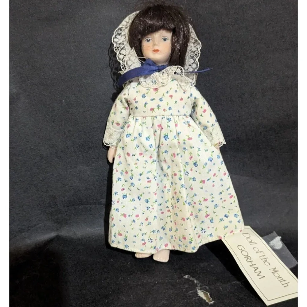 Gorham Doll of the Month September Porcelain Vintage Floral Dress Lace Bonnet 8